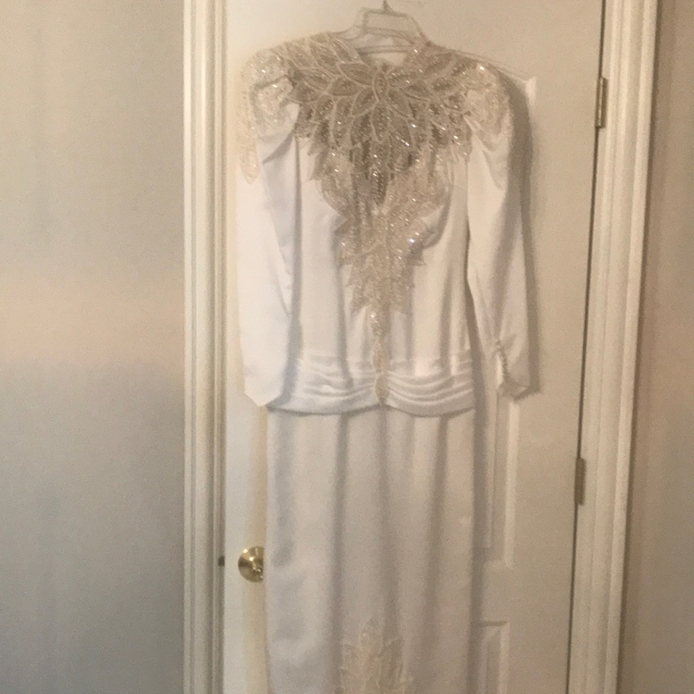 Wedding dress